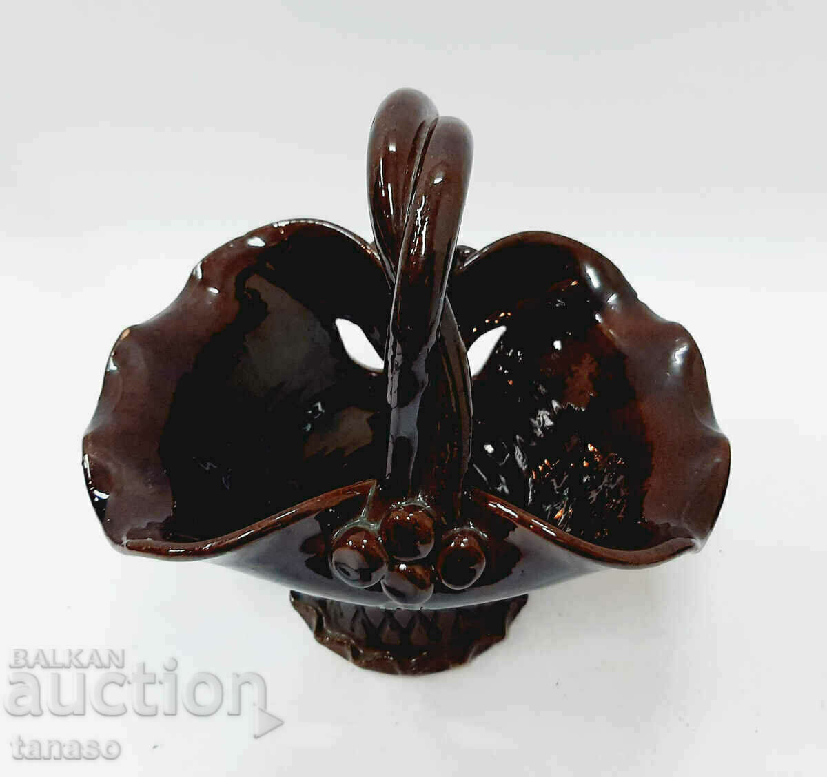 Auction  Old glazed ceramic basket, brown(9.2)