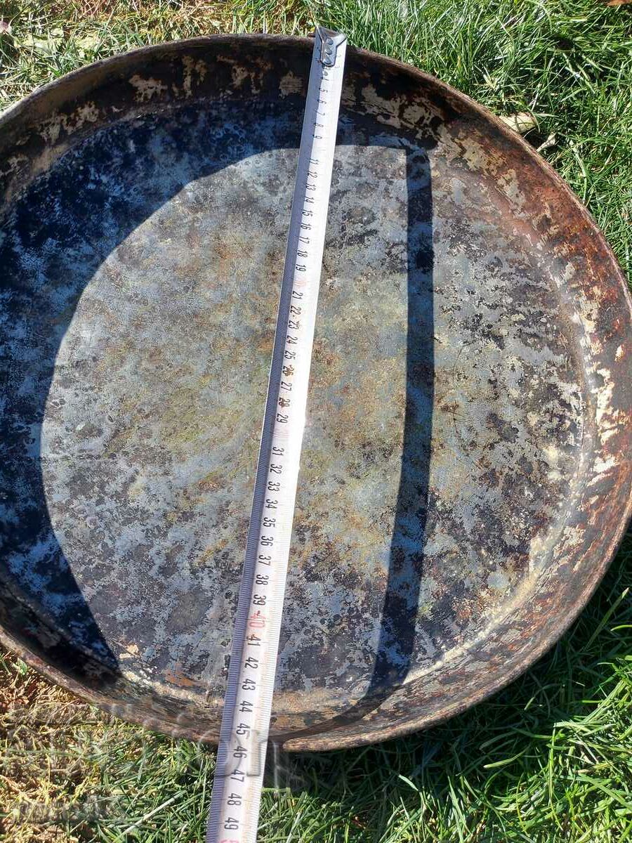 PIE TRAY - NOTES with price 35.00 BGN | € 17.90