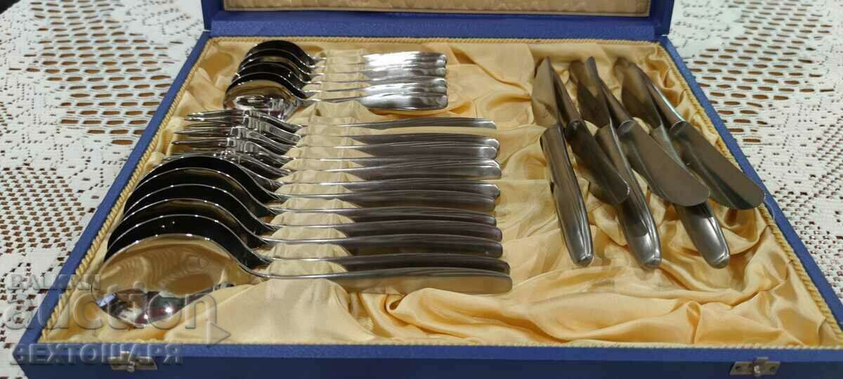 Vintage DDR Cutlery with price 180.00 BGN | € 92.03 Vintage DDR Cutlery with price 180.00 BGN | € 92.03