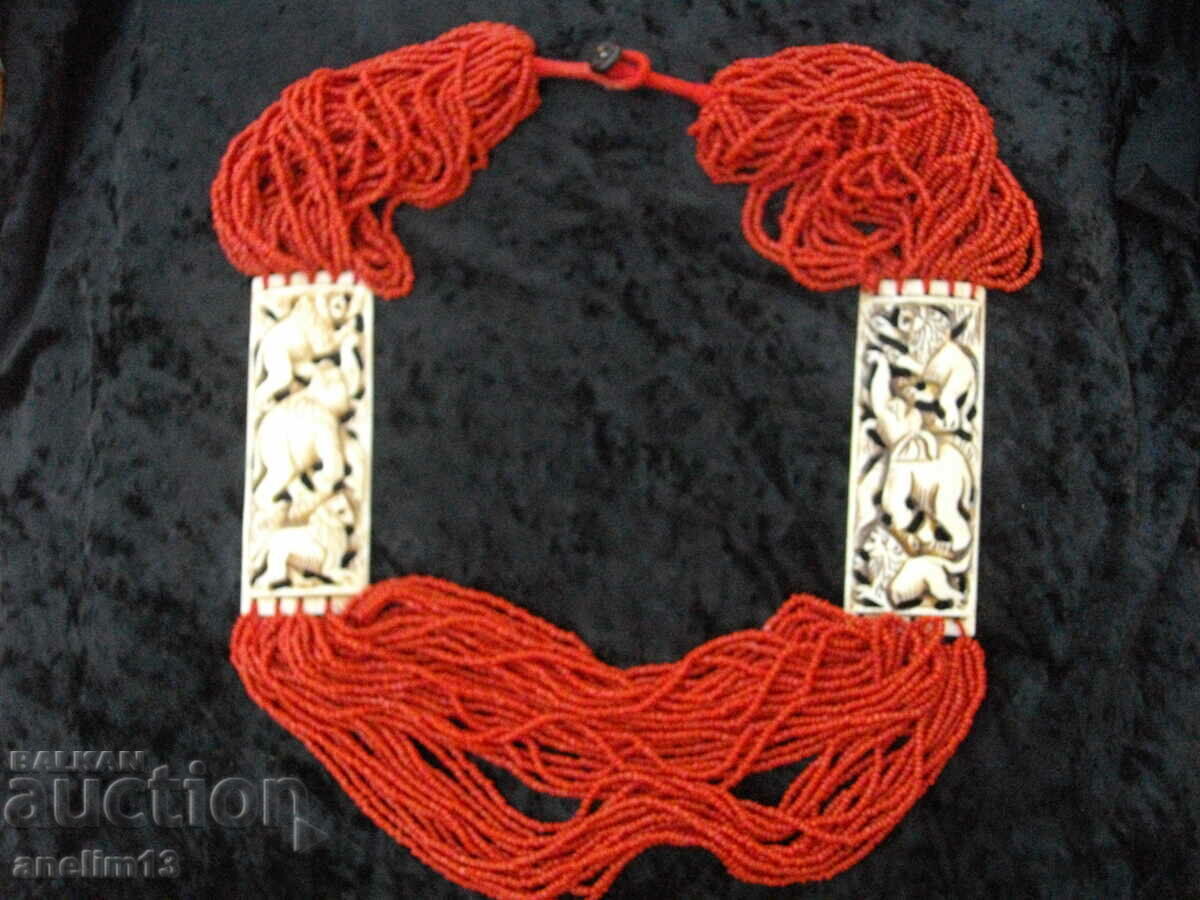 ΠΑΛΙΟ ΚΟΛΙΕ με τιμή € 69.00 | 134.95 BGN