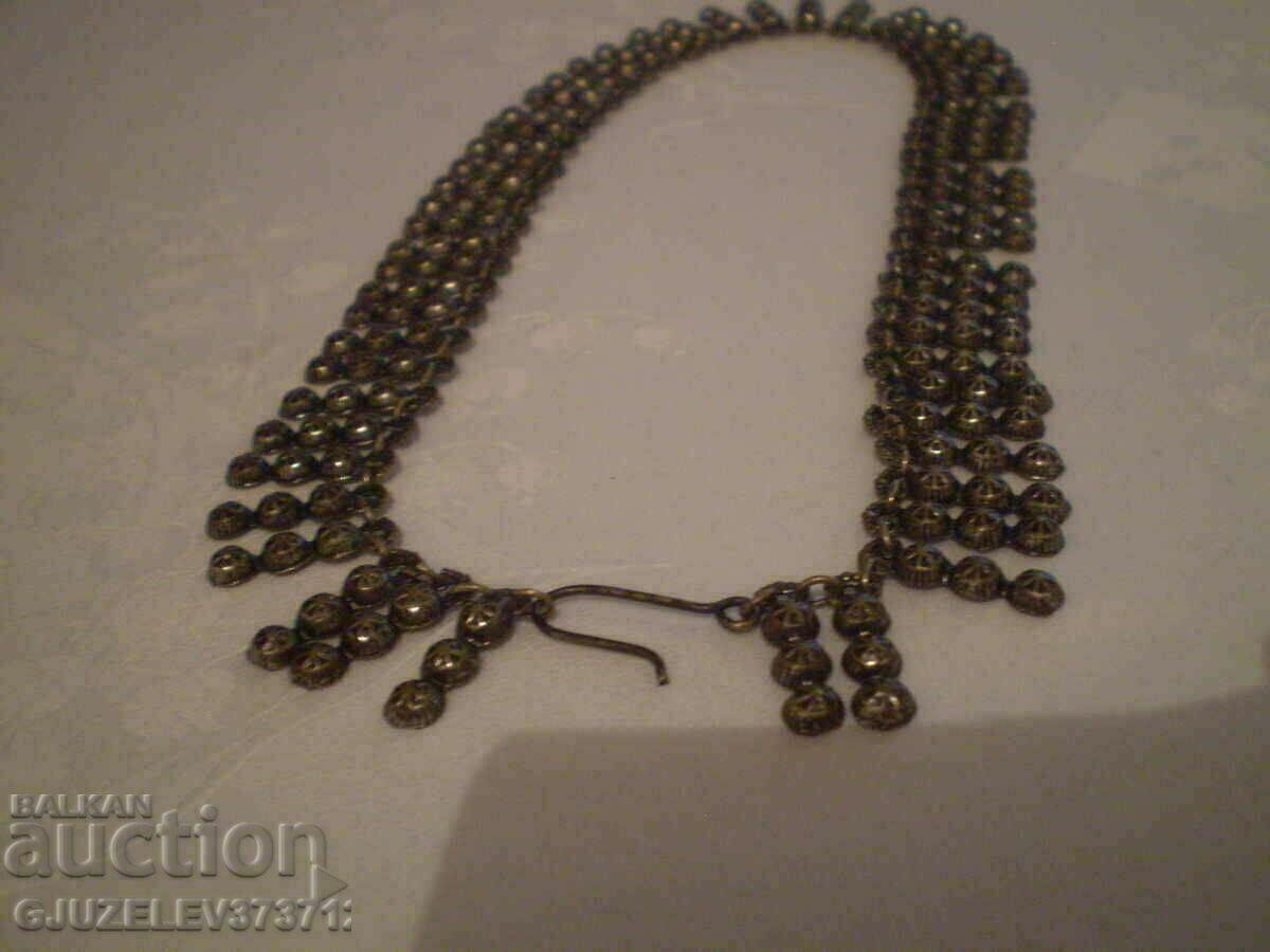 Δημοπρασία Αναγεννησιακό κολιέ σκύλων Δημοπρασία Αναγεννησιακό κολιέ σκύλων