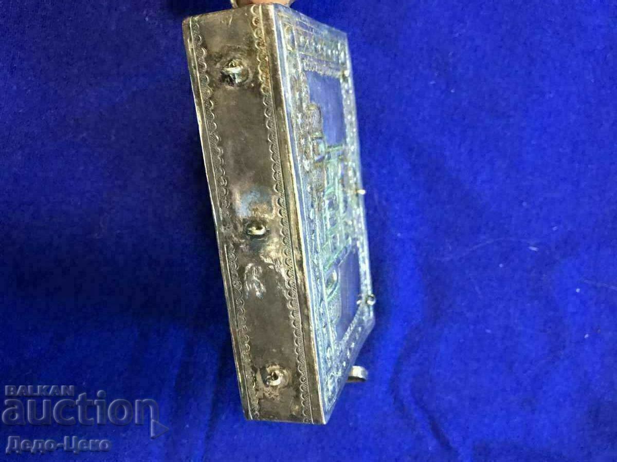 Delivery of Firecracker, Palaska, Koran box Delivery of Firecracker, Palaska, Koran box