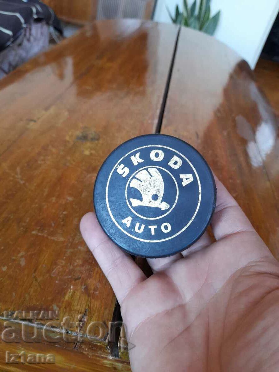 Auction  Old Skoda Auto hockey puck
