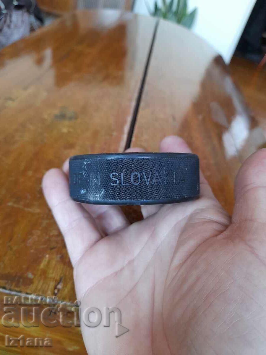 Old Skoda Auto hockey puck - 5