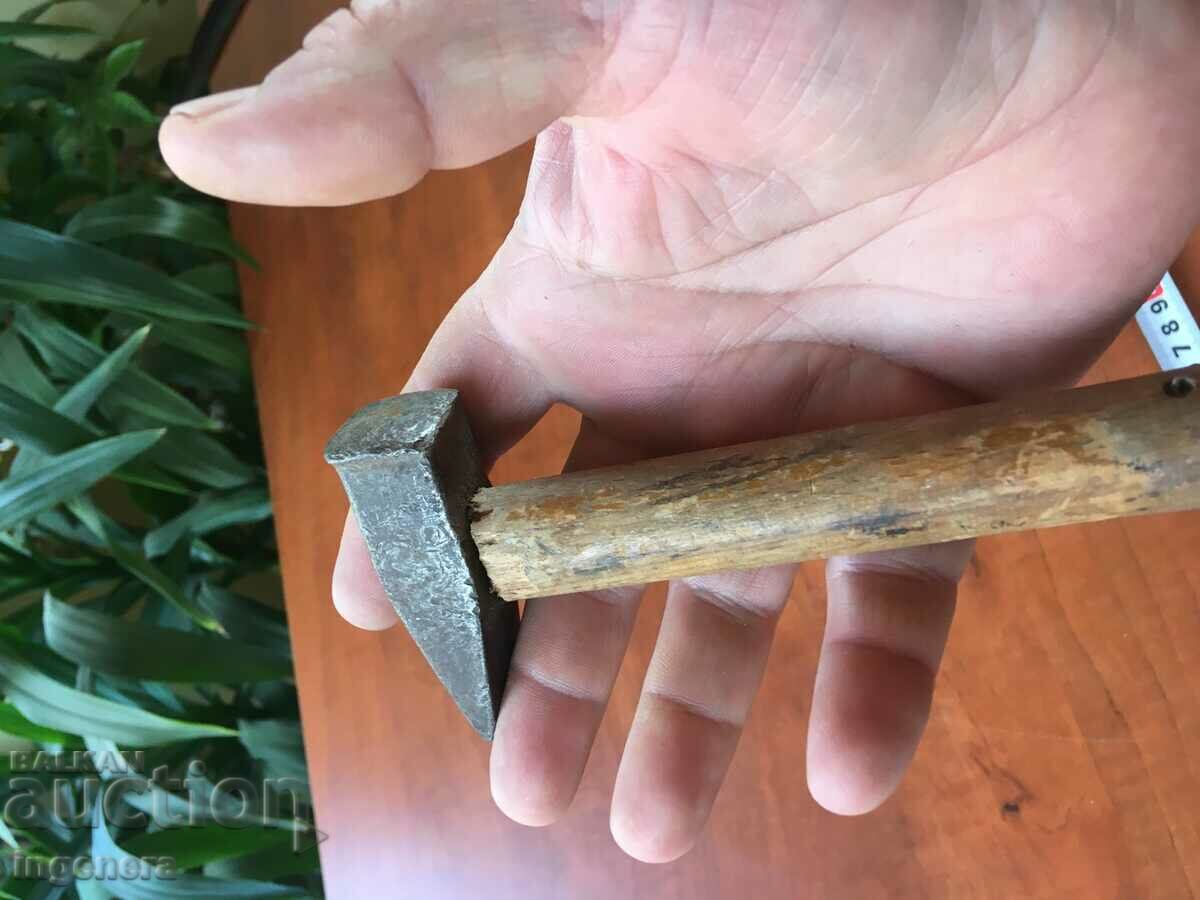 HAMMER HAMMER OLD TOOL-SMALL-170 GR WITH HANDLE - 5 HAMMER HAMMER OLD TOOL-SMALL-170 GR WITH HANDLE - 5