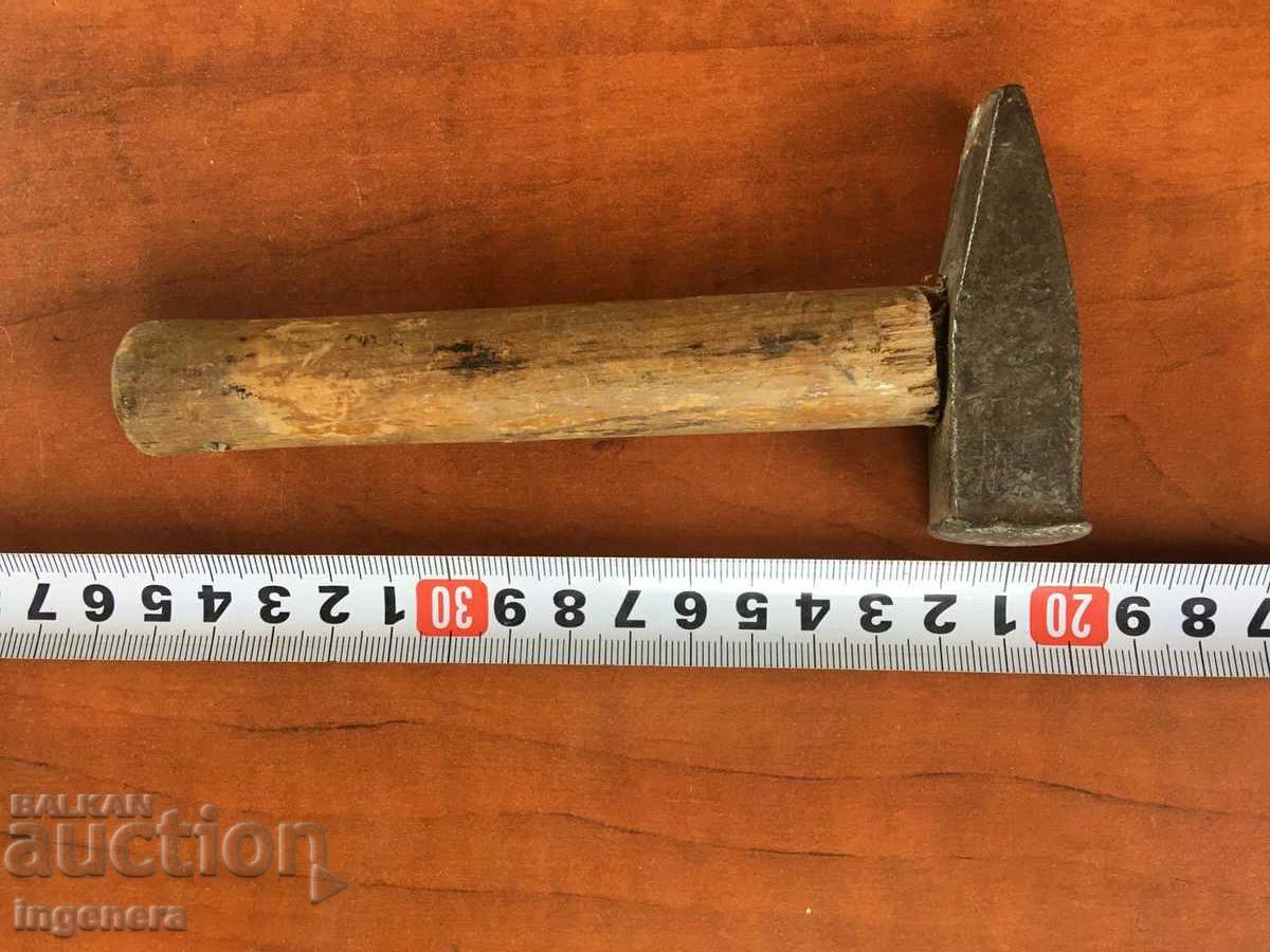 HAMMER HAMMER OLD TOOL-SMALL-170 GR WITH HANDLE - 7 HAMMER HAMMER OLD TOOL-SMALL-170 GR WITH HANDLE - 7