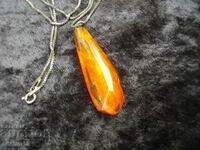 AMBER PENDANT WITH SILVER CHAIN