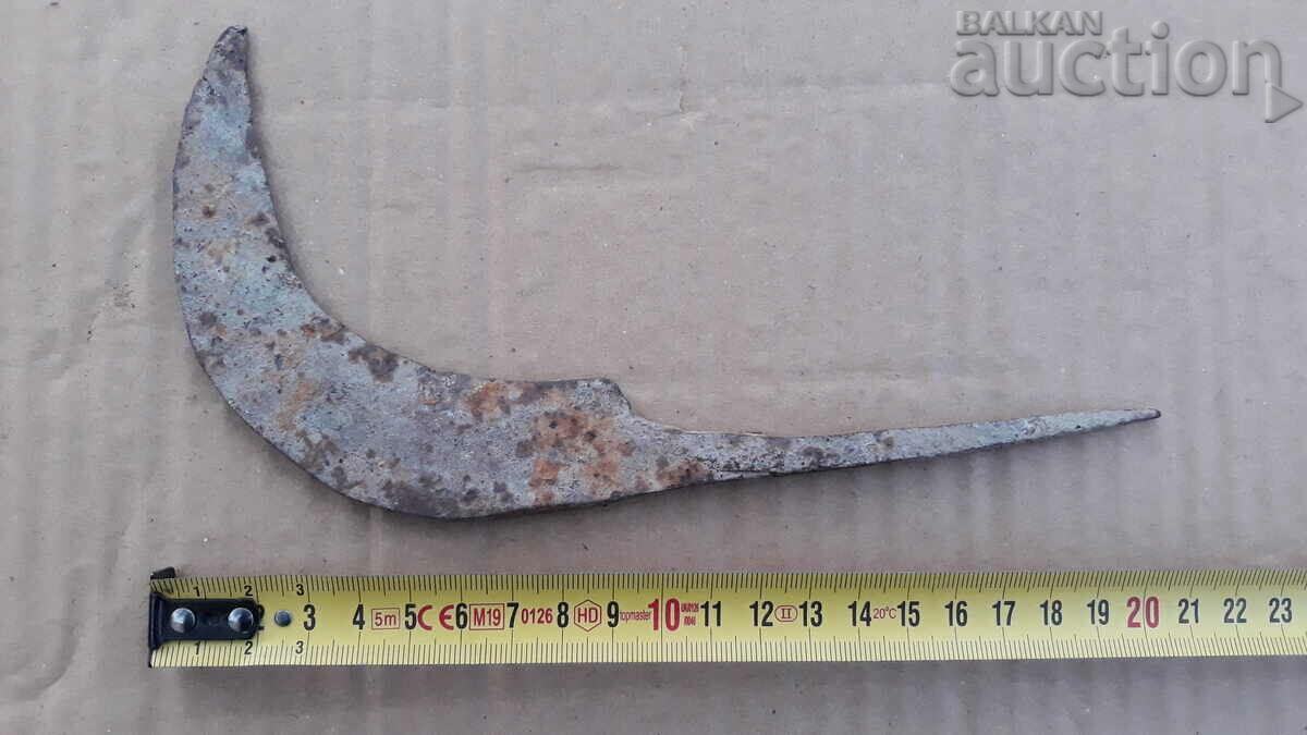 Auction vintage small PRIMITIVE scythe hand forged Auction vintage small PRIMITIVE scythe hand forged