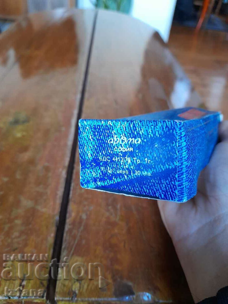 Old Mustang Aftershave Jelly with price 33.00 BGN | € 16.87 Old Mustang Aftershave Jelly with price 33.00 BGN | € 16.87