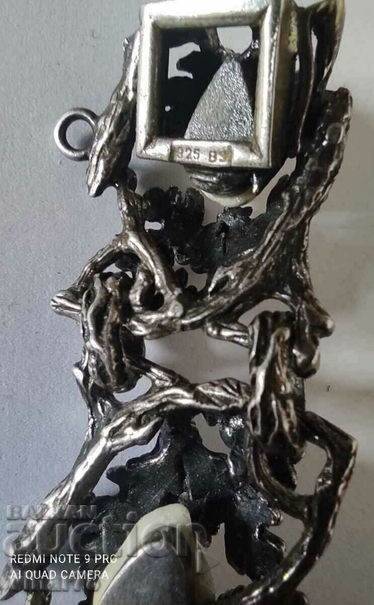 Delivery of silver bracelet Delivery of silver bracelet