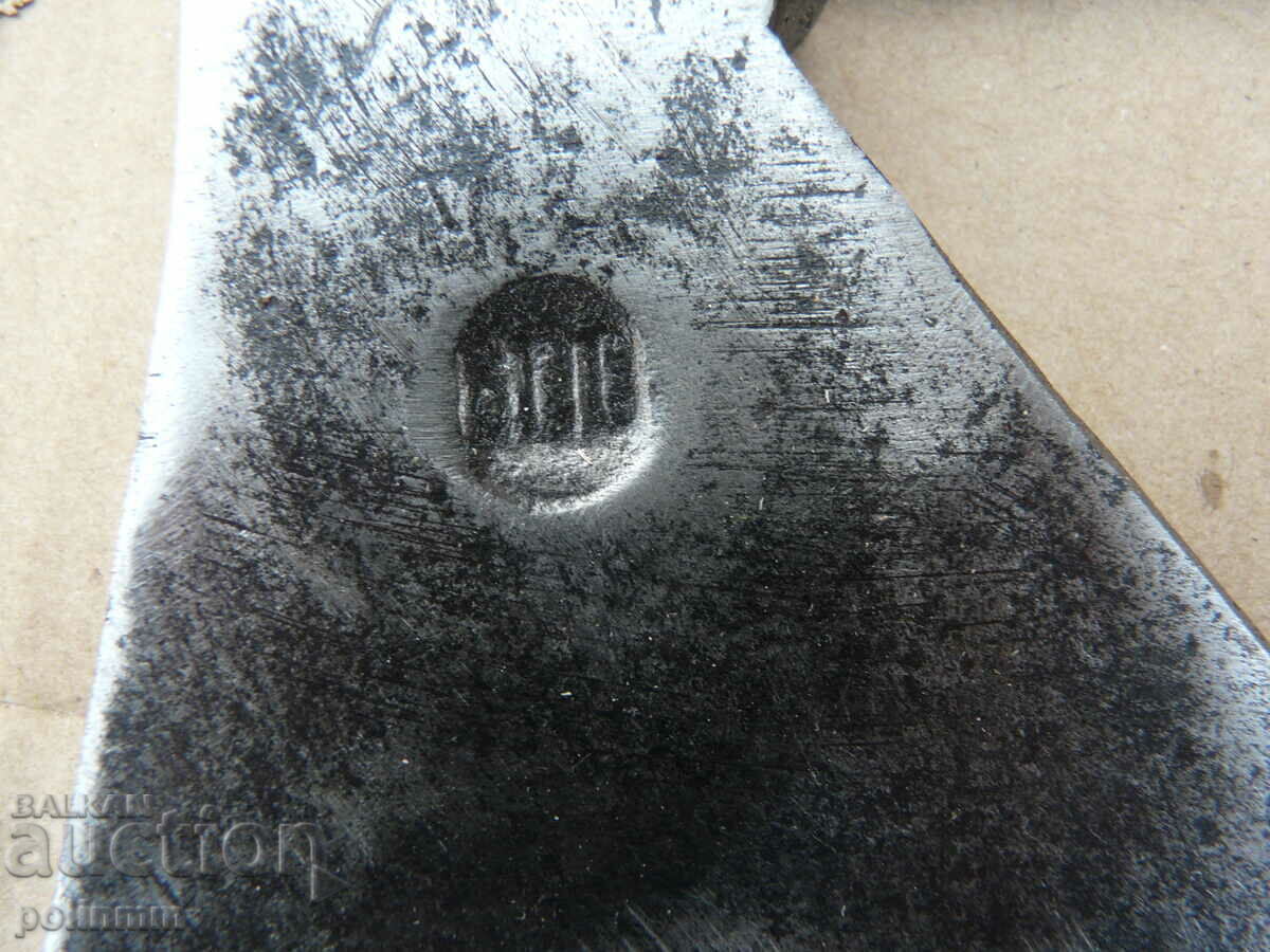 Delivery of Old German ax - 193