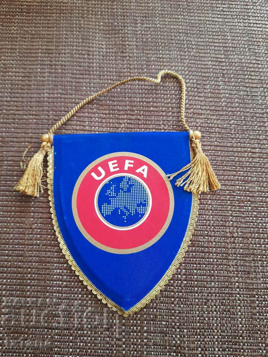 Vechiul steag UEFA