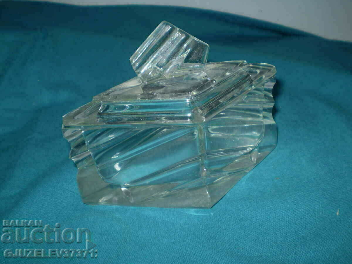 Δημοπρασία Vintage κρυστάλλινη κοσμηματοθήκη