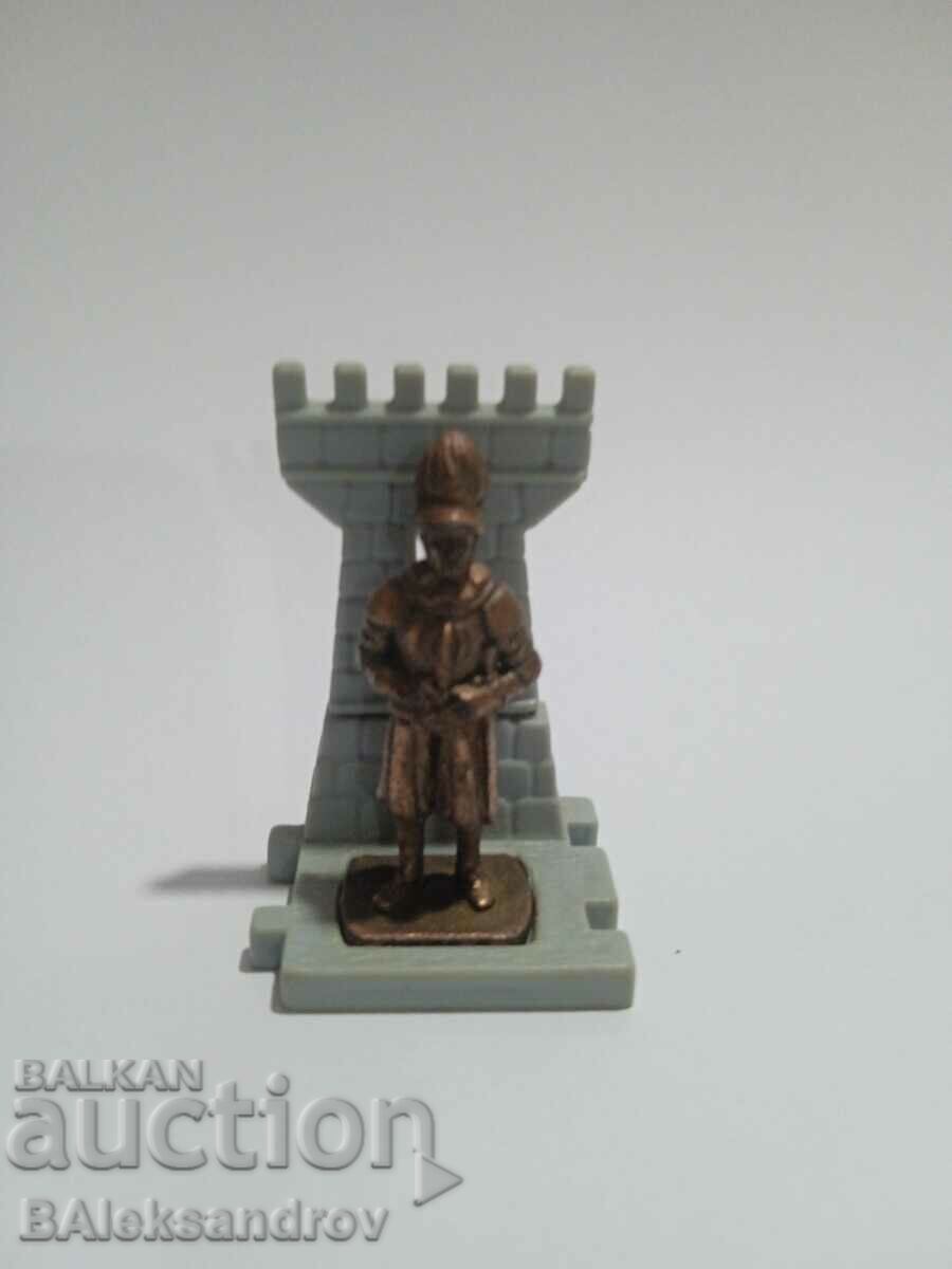 σοκολατένιο αυγό μεταλλικό voink με τιμή 6.00 BGN | € 3.07 σοκολατένιο αυγό μεταλλικό voink με τιμή 6.00 BGN | € 3.07