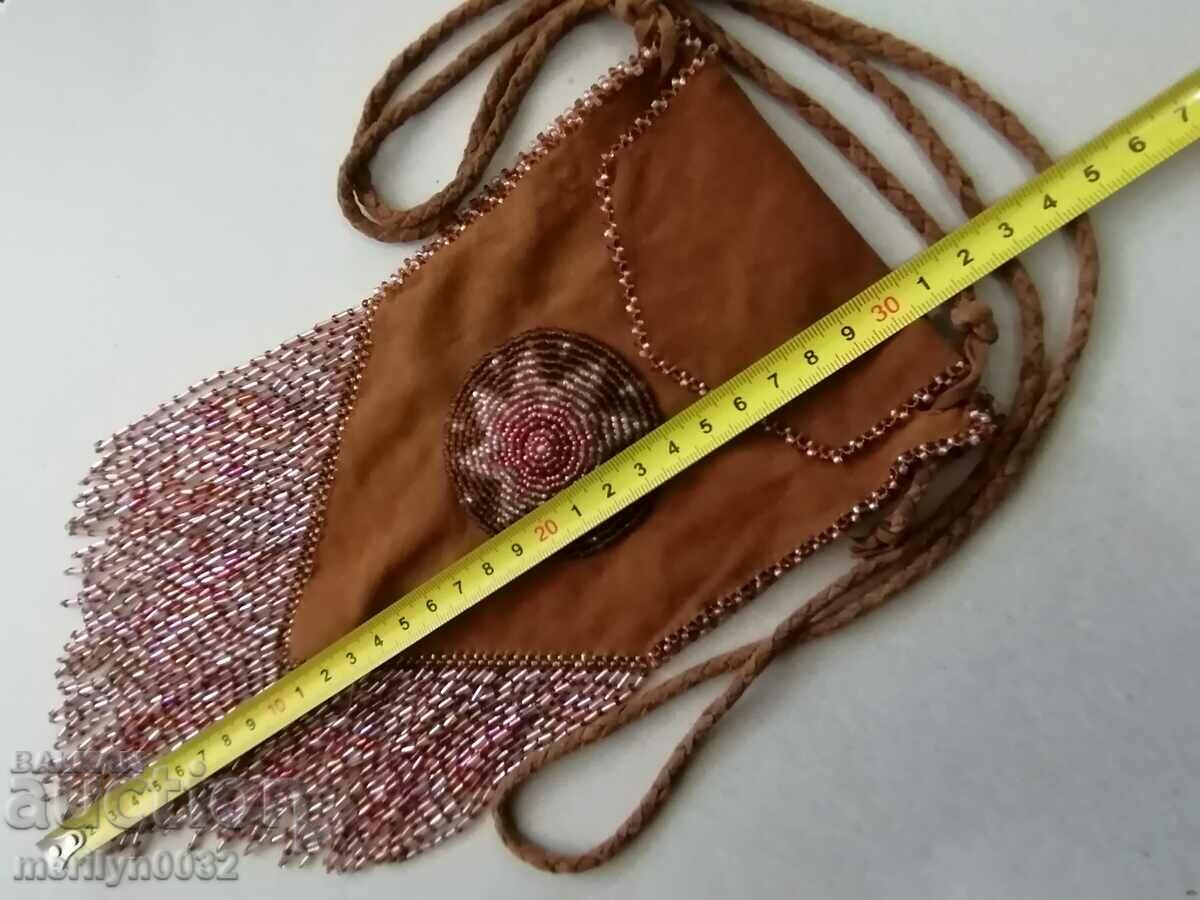 Livrarea Geanta veche cu margele geanta blues din piele intoarsa fin