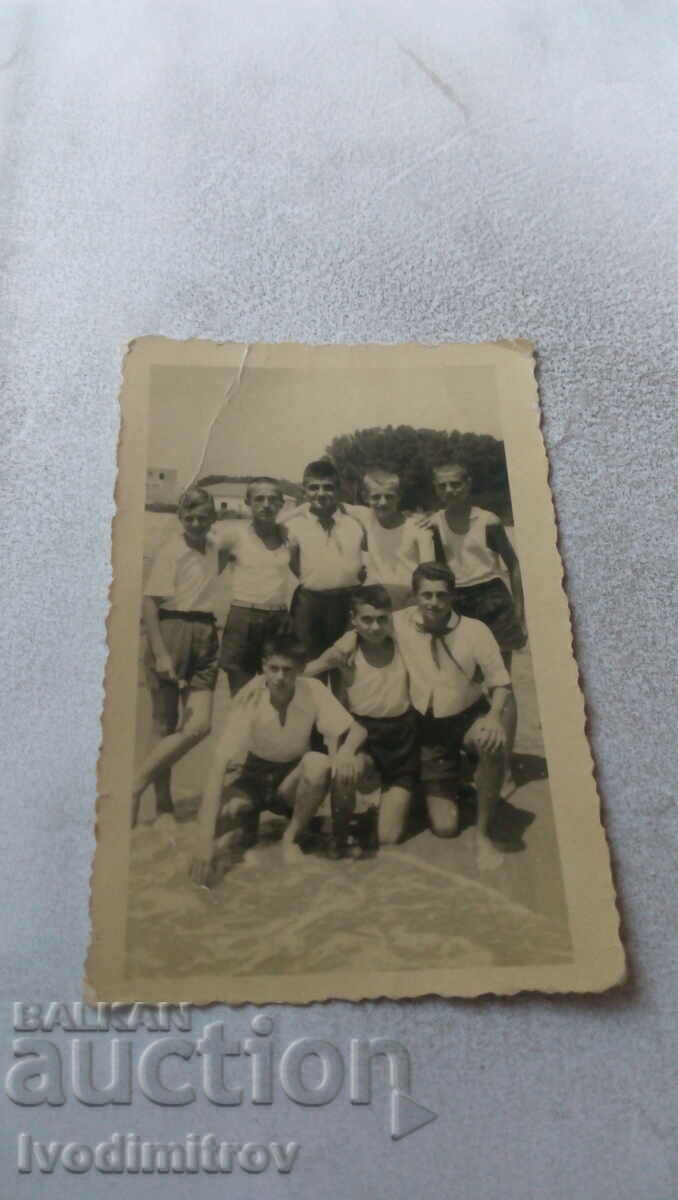 Photo Boys on the beach