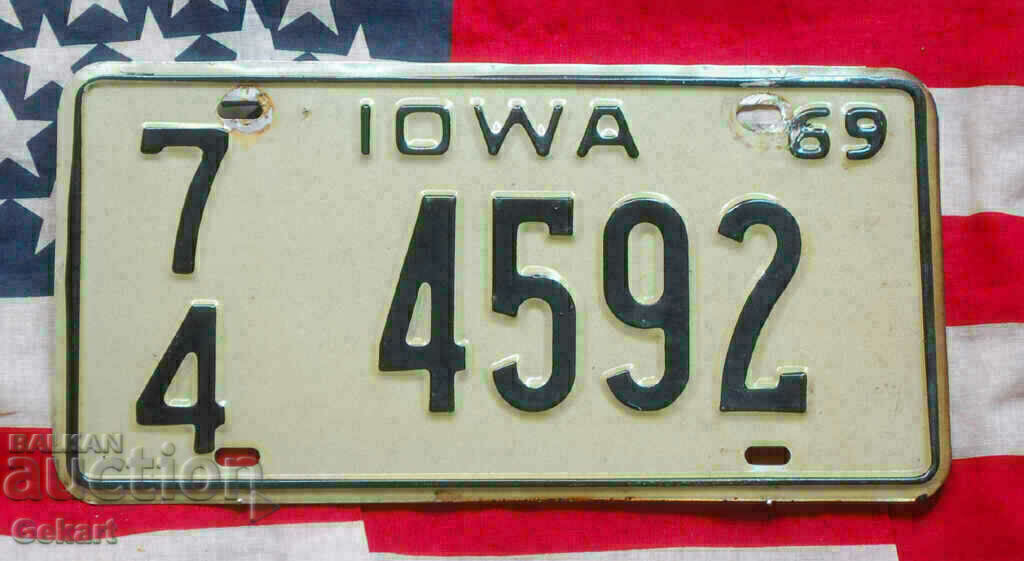 US License Plate IOWA 1969