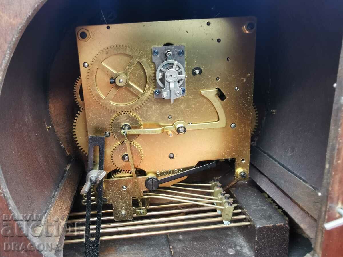 OLD WESTMINSTER MANTEL CLOCK - 5 OLD WESTMINSTER MANTEL CLOCK - 5