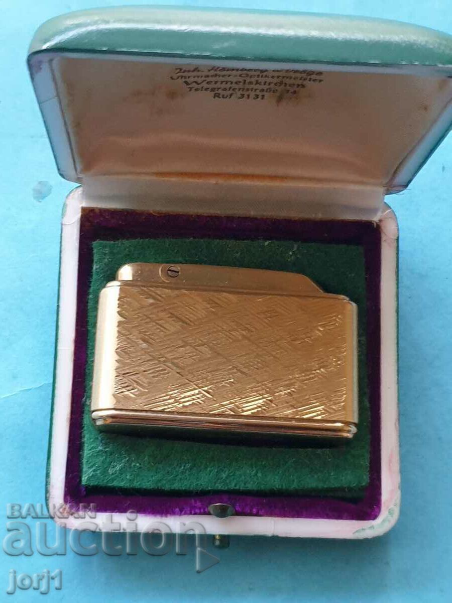 παλιό αναπτήρα με τιμή 150.00 BGN | € 76.69 παλιό αναπτήρα με τιμή 150.00 BGN | € 76.69