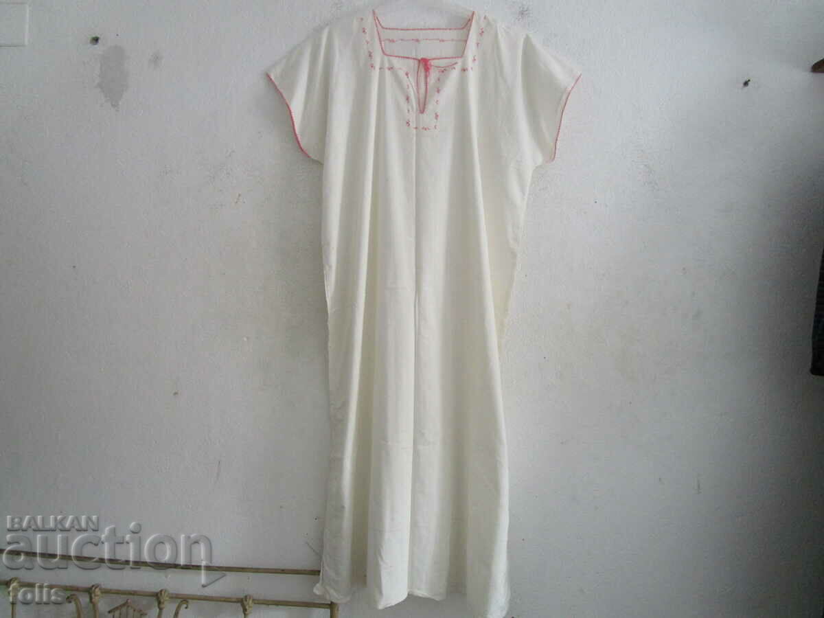 Authentic fringed nightgown with embroidery