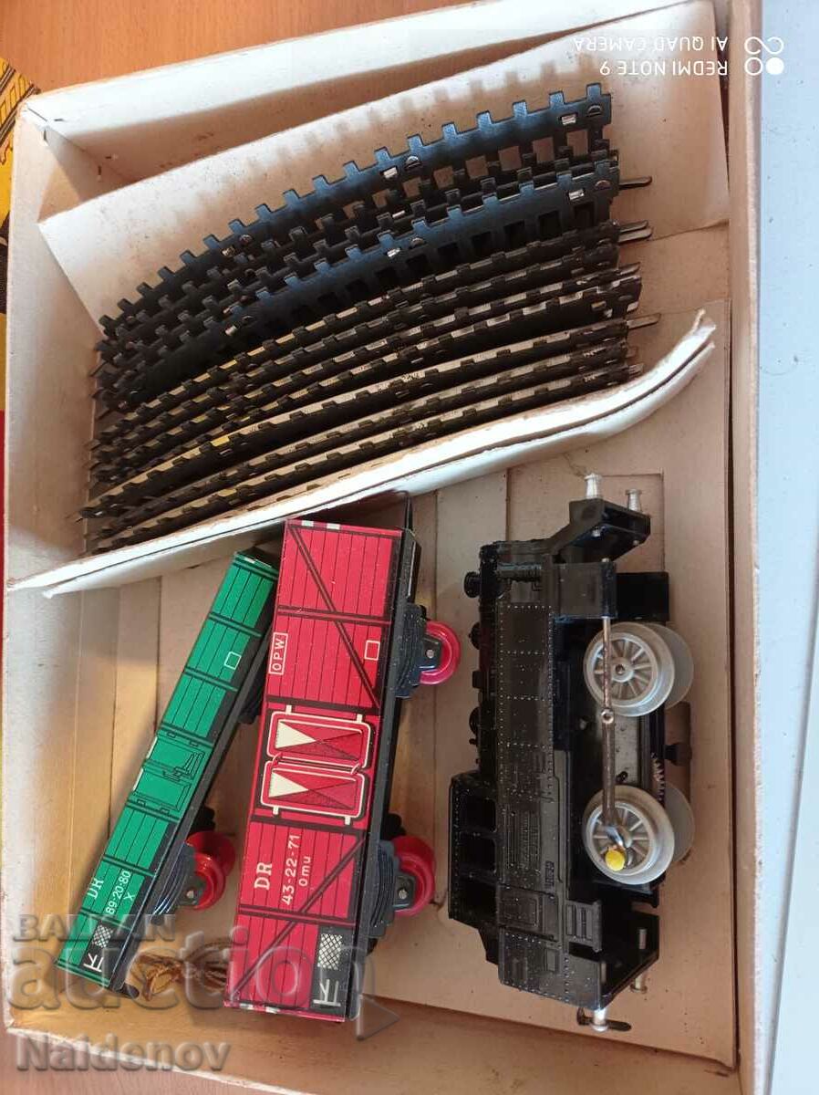 Tinplate mechanical toy Train from Soca - 5 Tinplate mechanical toy Train from Soca - 5