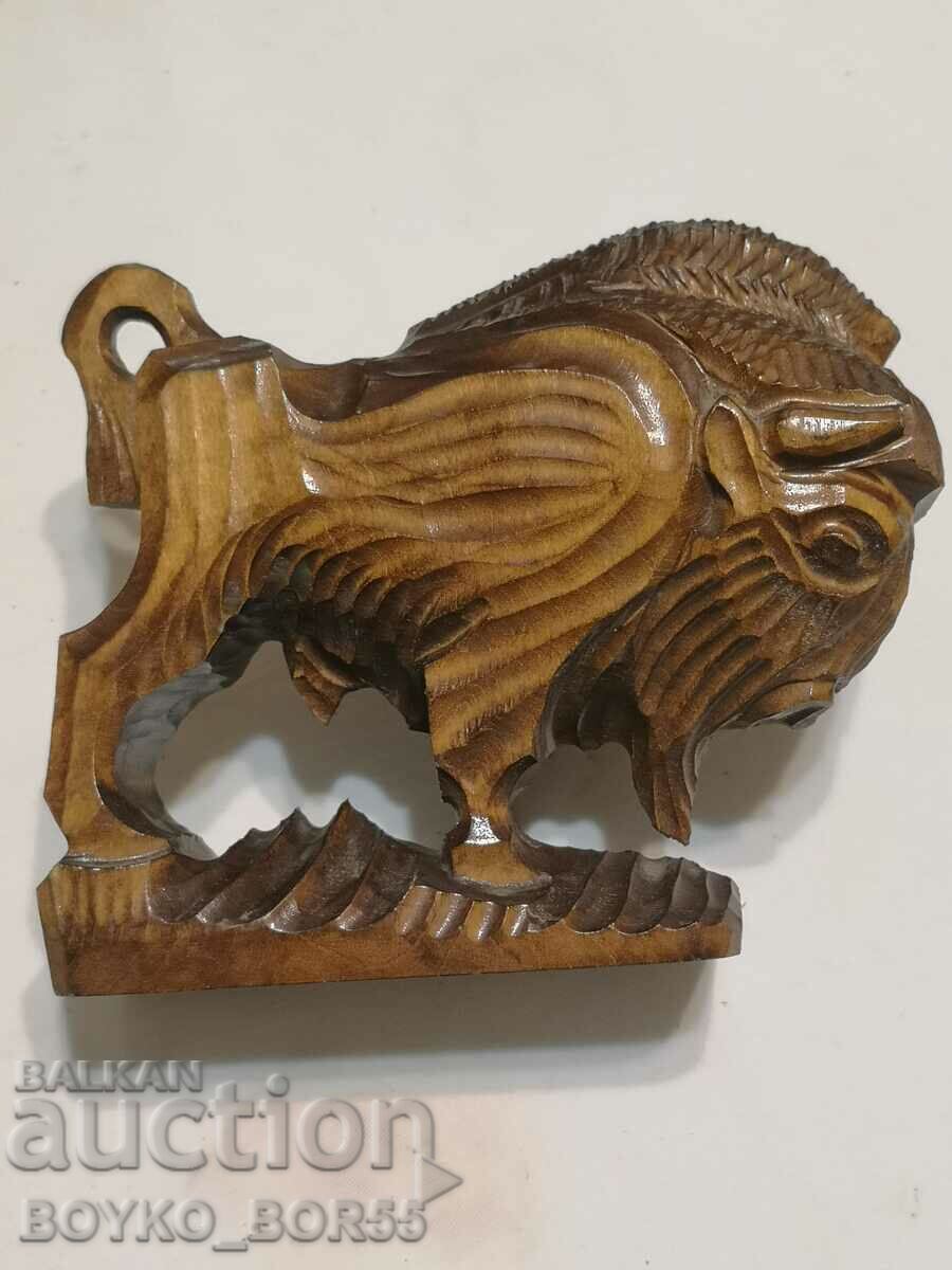 Gorgeous Figure Figurine Bull Carving Handmade