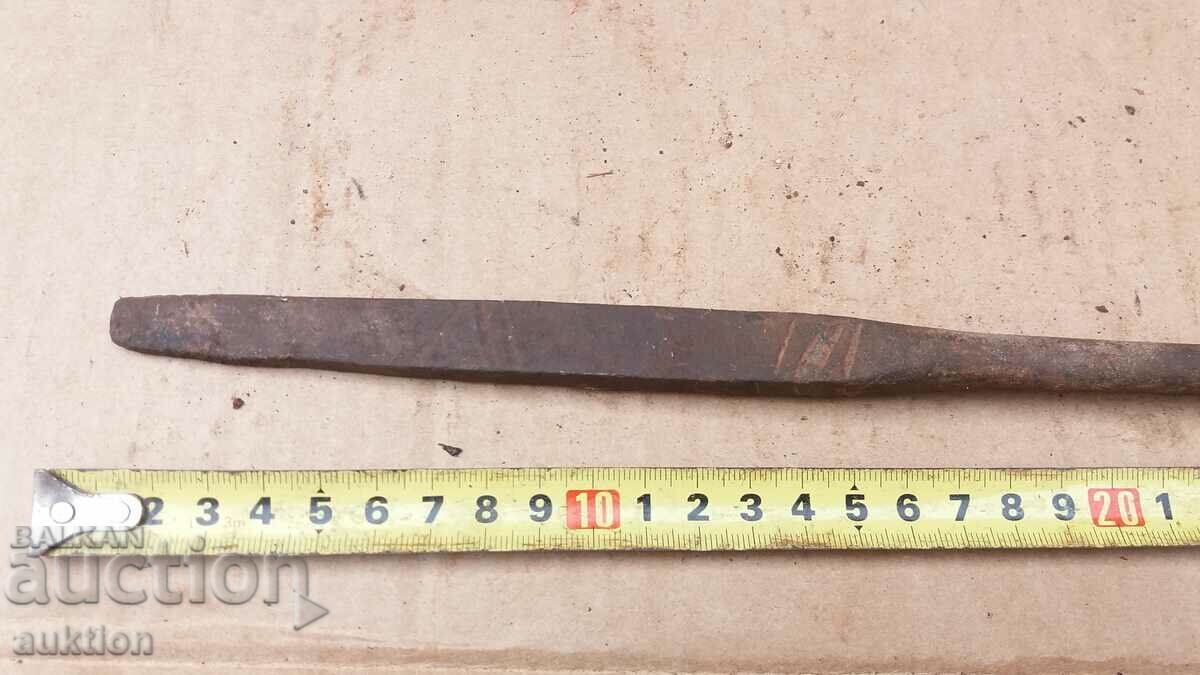 WROUGHT INTERESTING RENAISSANCE TOOL WITH CAM INLAY - 6 WROUGHT INTERESTING RENAISSANCE TOOL WITH CAM INLAY - 6