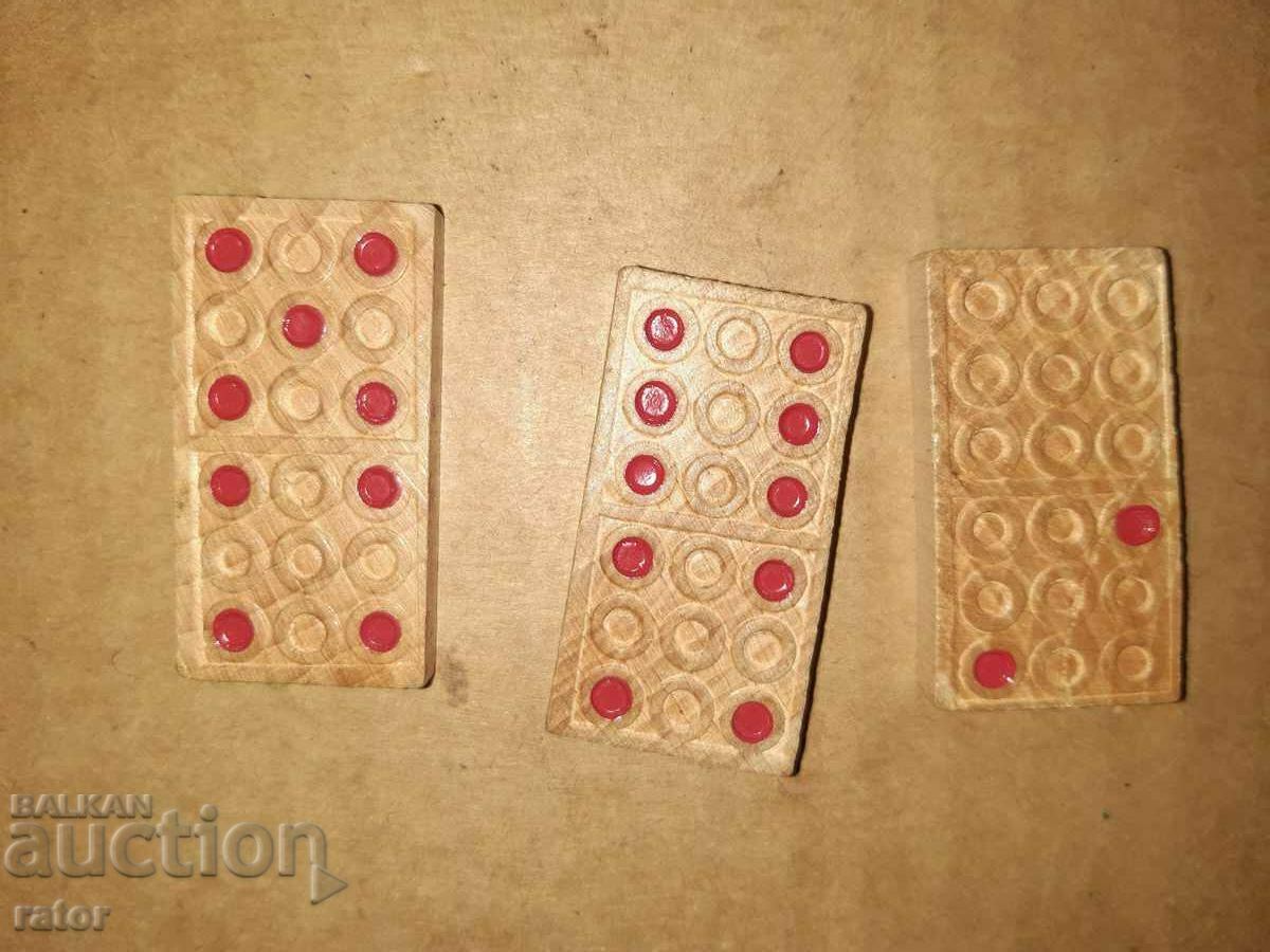 Auction Old wooden dominoes, game, toy Auction Old wooden dominoes, game, toy