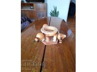 Suvenir vechi din lemn