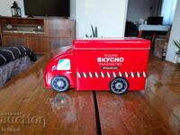 Camion Coca Cola, Coca Cola