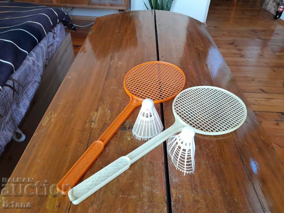 Стар детски федербал с цена 18.00 лв. | € 9.20 Стар детски федербал с цена 18.00 лв. | € 9.20