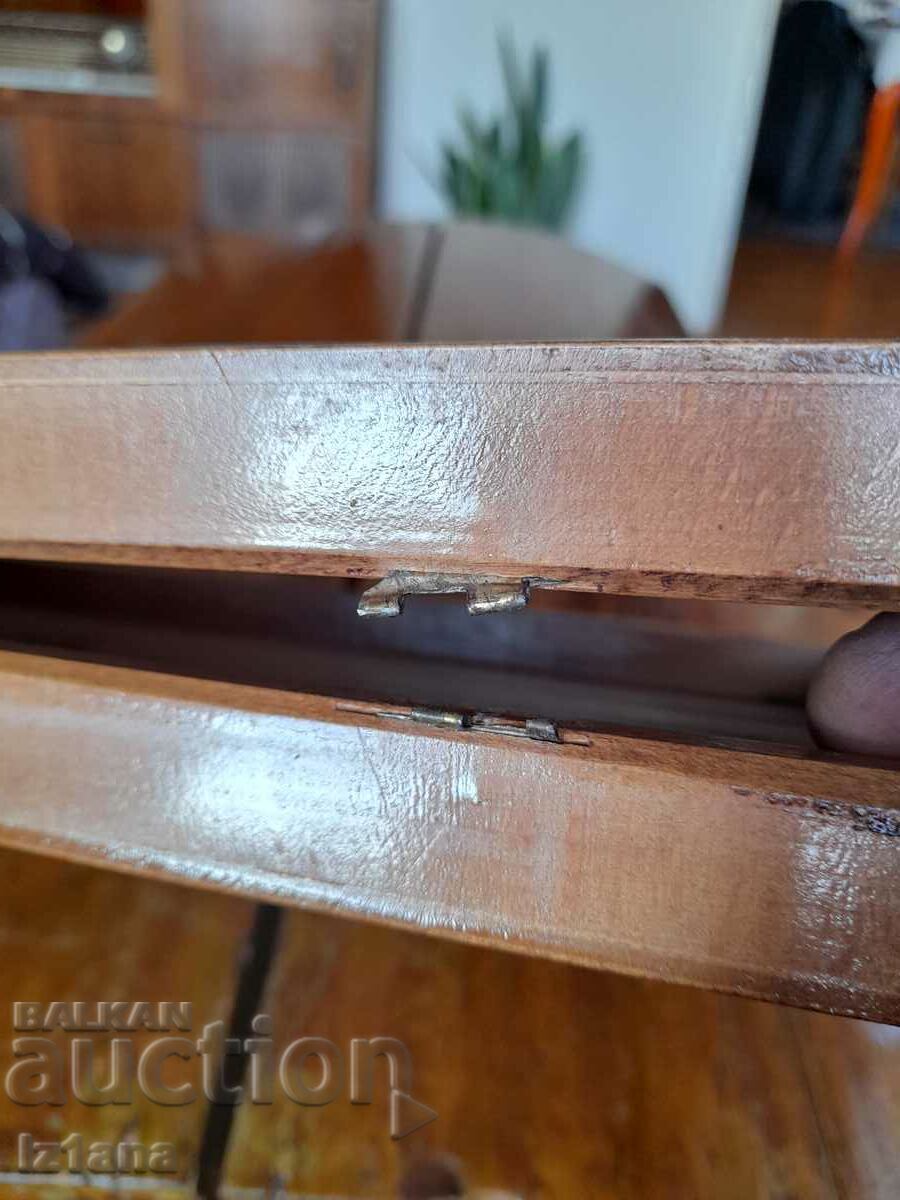 Old Chess and Backgammon box - 6 Old Chess and Backgammon box - 6