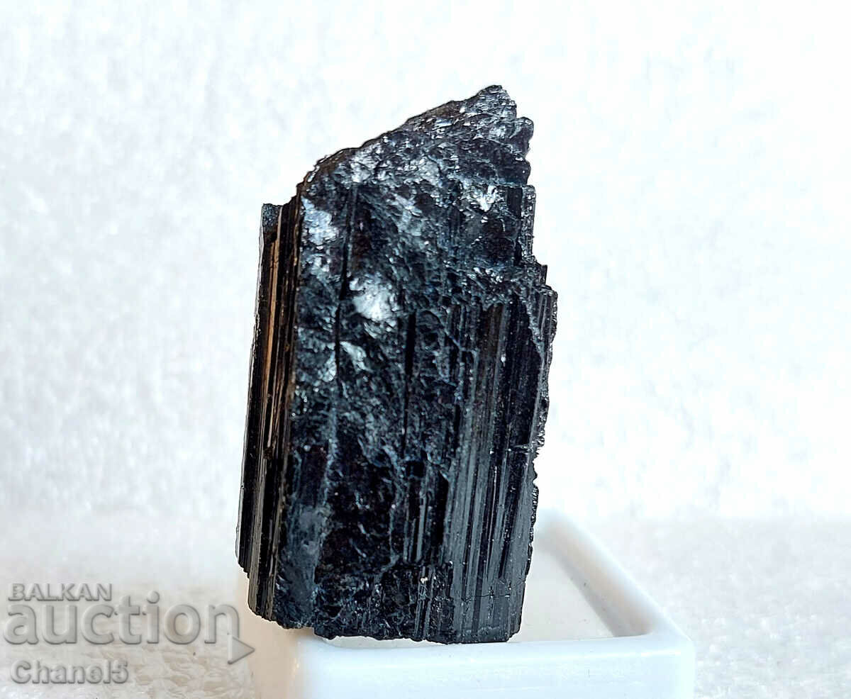 Delivery of NATURAL BLACK TOURMALINE, SHERLL - NIGERIA - 92.90 carats(323) Delivery of NATURAL BLACK TOURMALINE, SHERLL - NIGERIA - 92.90 carats(323)