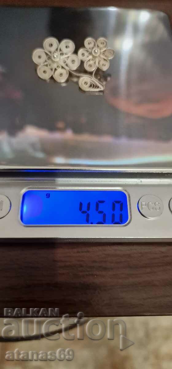 Auction Silver brooch - 4.50 g. Auction Silver brooch - 4.50 g.