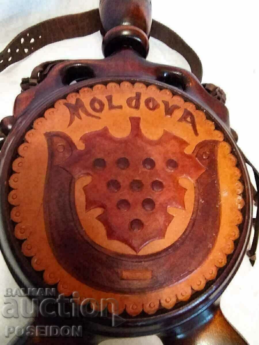 Wooden bow Moldavia with price 70.00 BGN | € 35.79 Wooden bow Moldavia with price 70.00 BGN | € 35.79