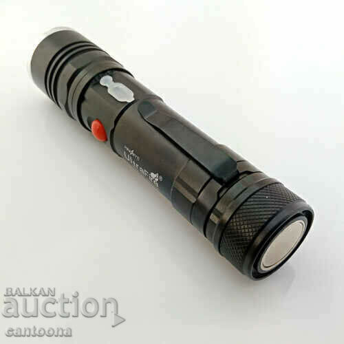 Auction T6 LED rechargeable flashlight and T6-26 work lamp, LED + COB Auction T6 LED rechargeable flashlight and T6-26 work lamp, LED + COB