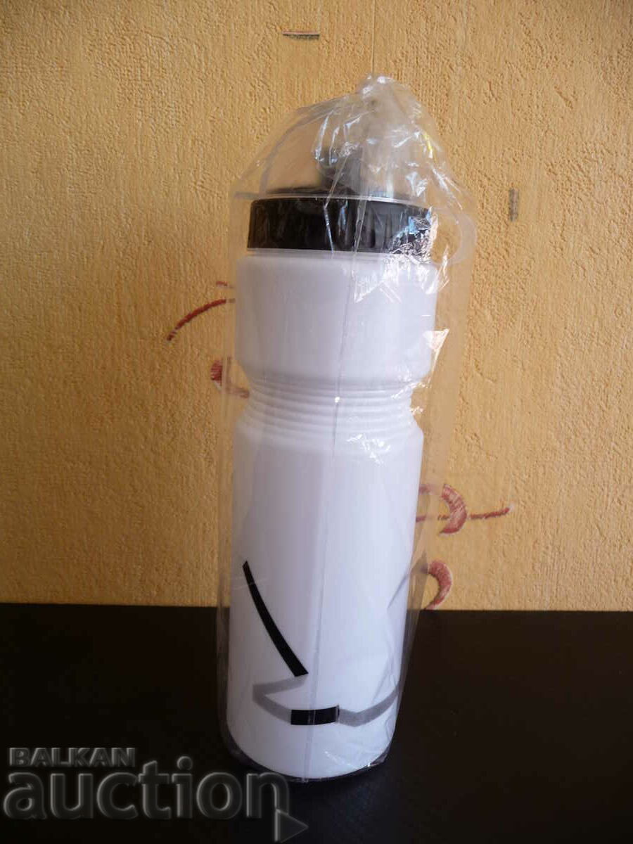 Ride Life Ride Giant 750ml μπουκάλι νερό για ποδήλατο με τιμή 8.00 BGN | € 4.09 Ride Life Ride Giant 750ml μπουκάλι νερό για ποδήλατο με τιμή 8.00 BGN | € 4.09