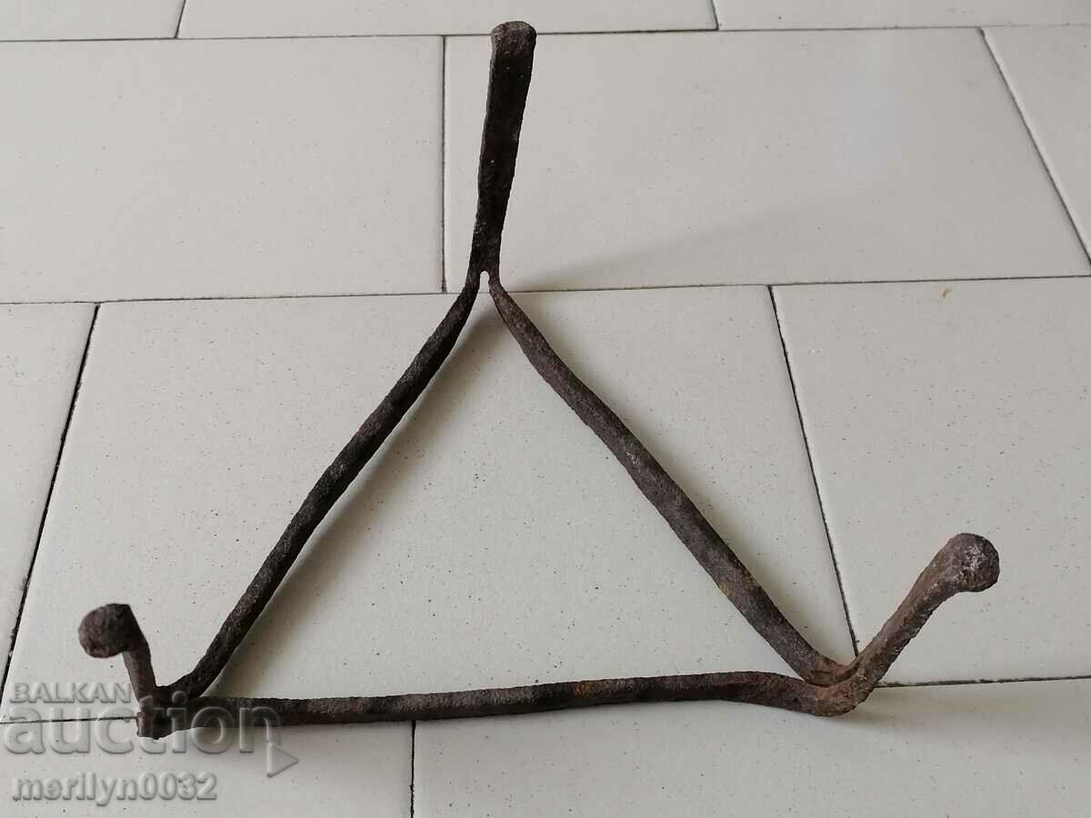 An old forged sage, fireplace, grill, wrought iron wrought iron - 5 An old forged sage, fireplace, grill, wrought iron wrought iron - 5