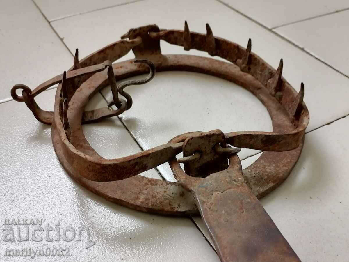 Hand forged wrought iron trap - 7 Hand forged wrought iron trap - 7