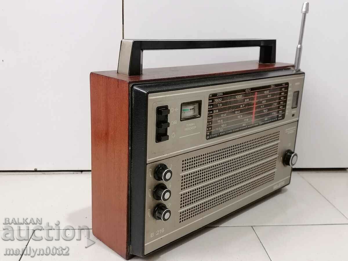 Auction Old transistor SELENA, radio set, radio, 1970s USSR Auction Old transistor SELENA, radio set, radio, 1970s USSR
