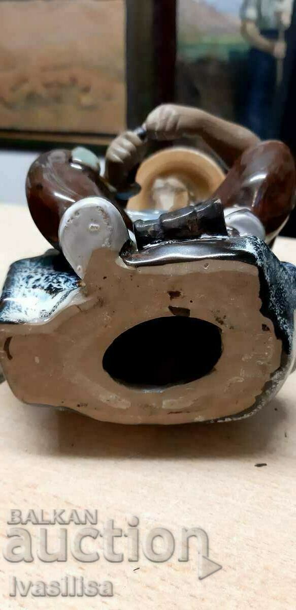 Delivery of OLD PORCELAIN FIGURE.- MARKING Delivery of OLD PORCELAIN FIGURE.- MARKING