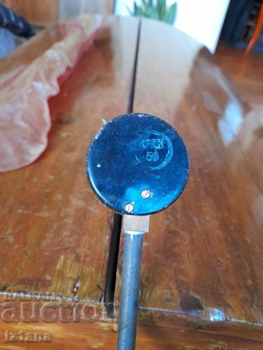 Delivery of Old tire pressure gauge Delivery of Old tire pressure gauge