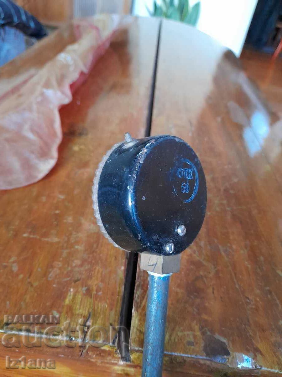 Old tire pressure gauge - 5 Old tire pressure gauge - 5