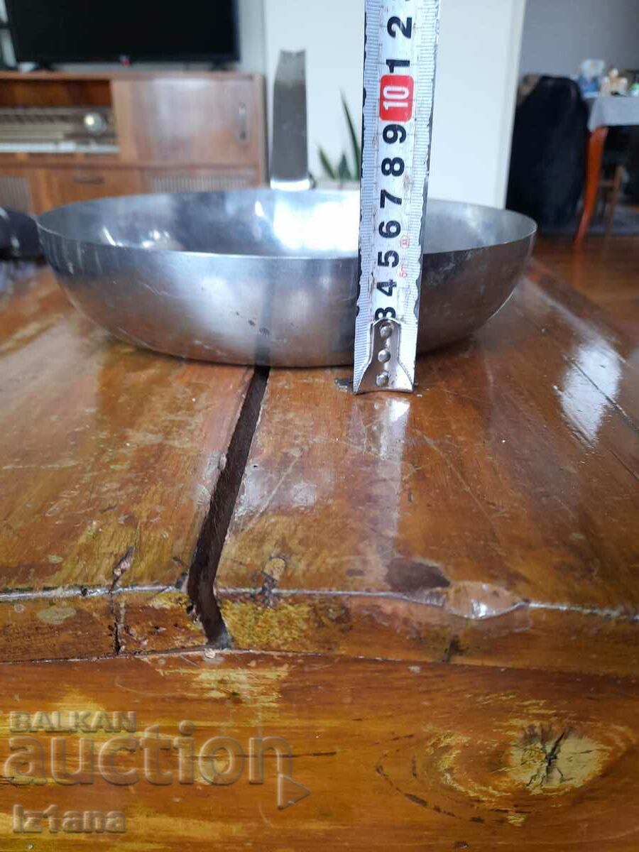 Old stainless pan, stainless steel with price 38.00 BGN | € 19.43 Old stainless pan, stainless steel with price 38.00 BGN | € 19.43