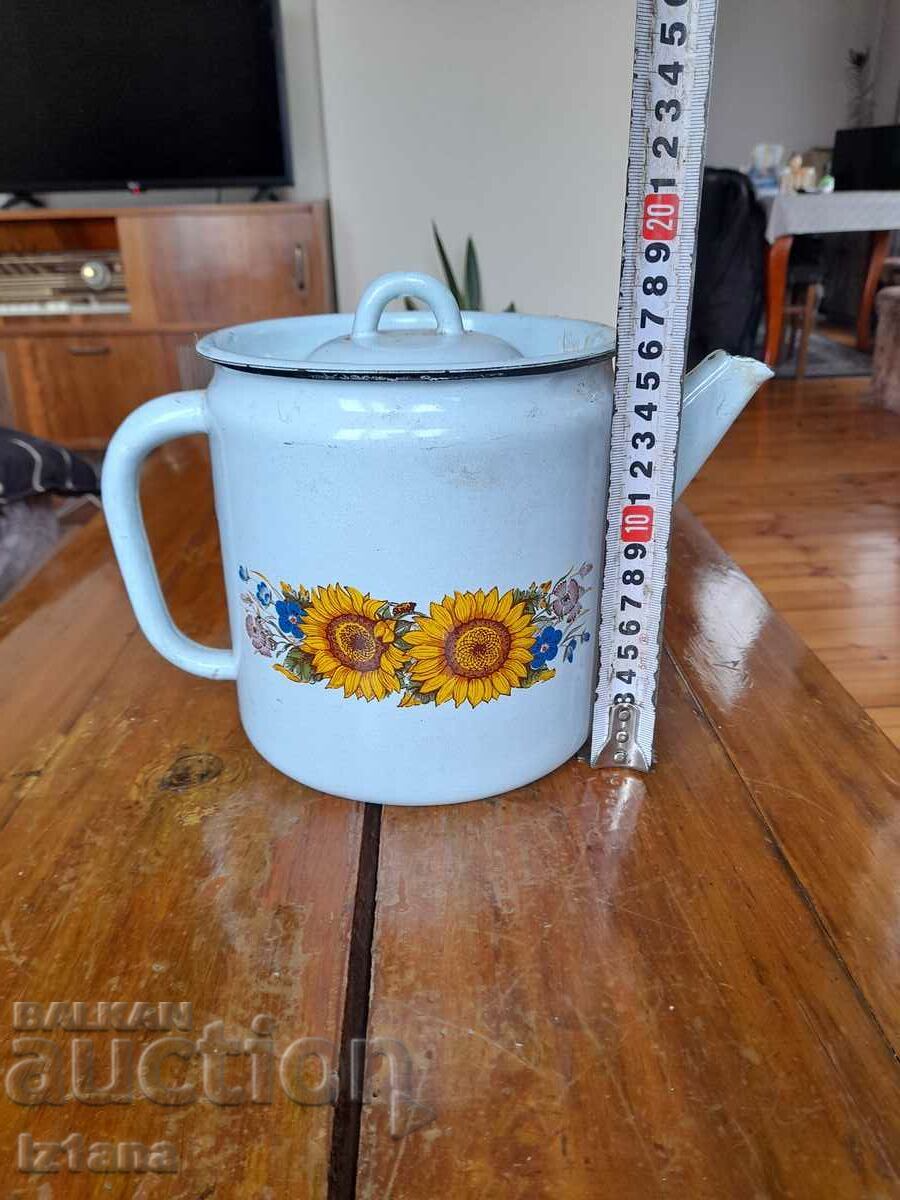 Auction Old enamel teapot Auction Old enamel teapot