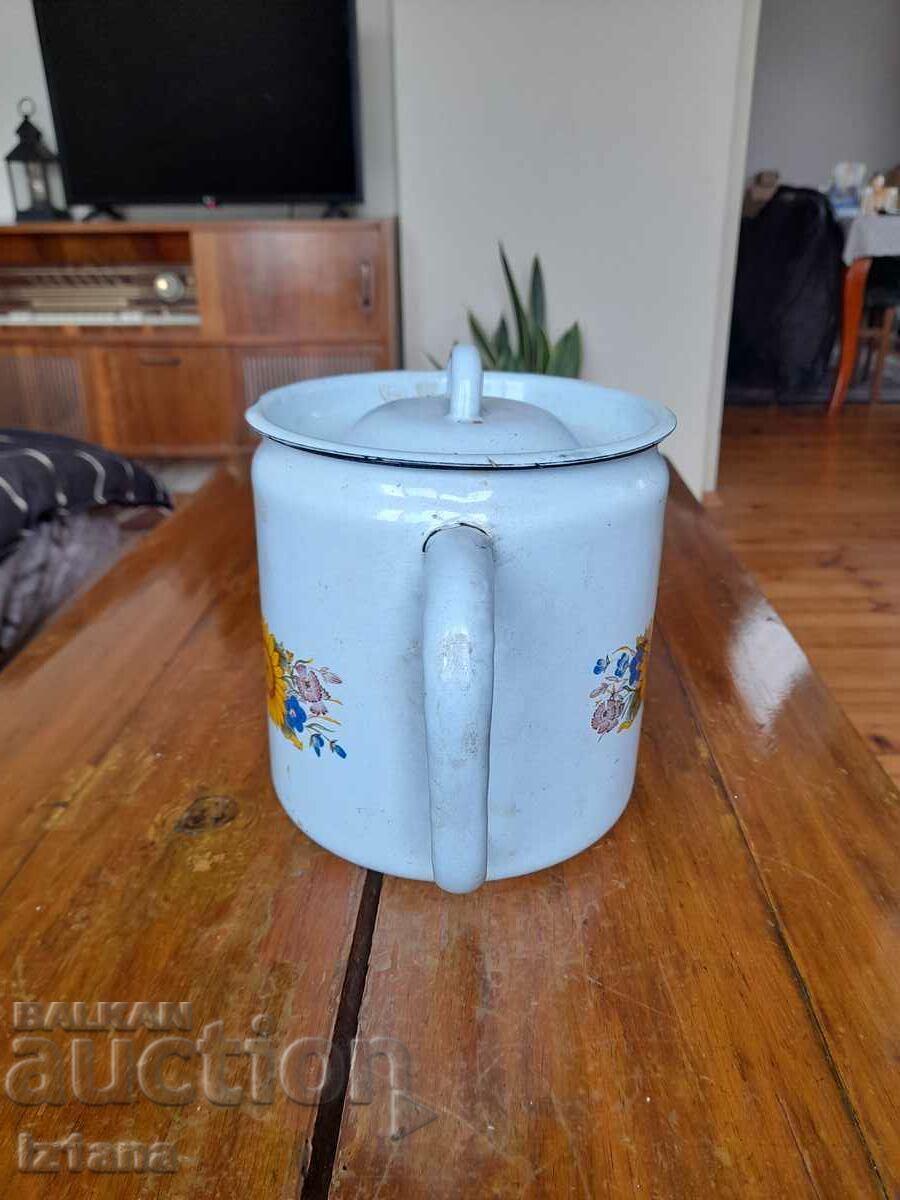 Delivery of Old enamel teapot Delivery of Old enamel teapot