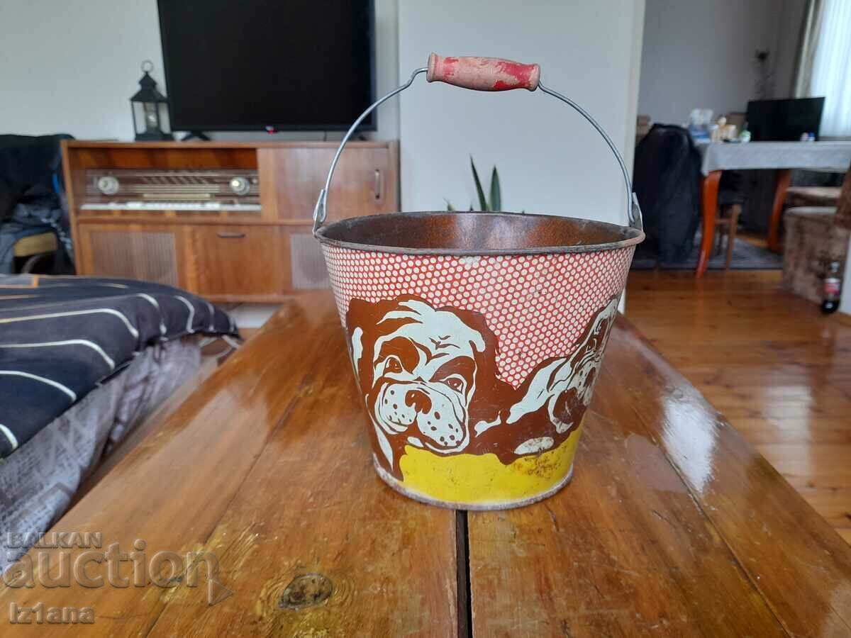 Old children's bucket, bucket Old children's bucket, bucket