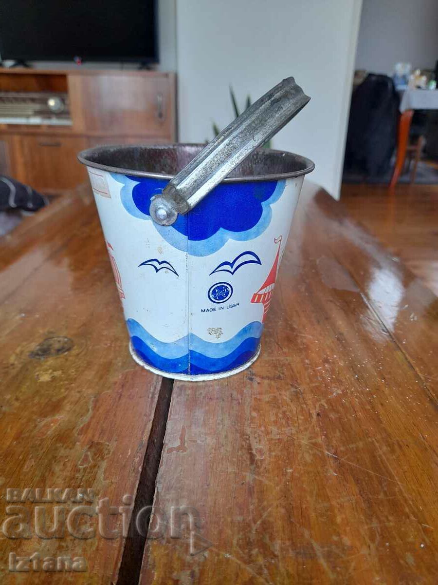 Old children's bucket, bucket with price 28.00 BGN | € 14.32 Old children's bucket, bucket with price 28.00 BGN | € 14.32
