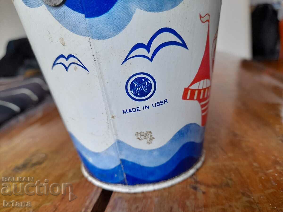 Auction Old children's bucket, bucket Auction Old children's bucket, bucket