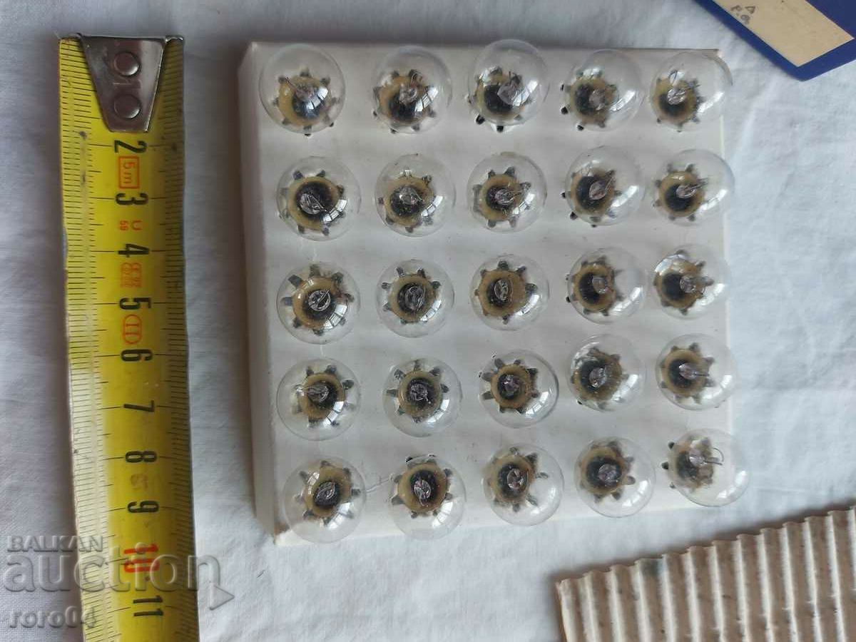 Delivery of OLD TUNGSRAM BULBS Delivery of OLD TUNGSRAM BULBS